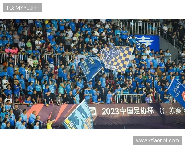 中超最新转会风云引爆球迷热议各队备战新赛季策略解析 - 副本 - 副本 - 副本